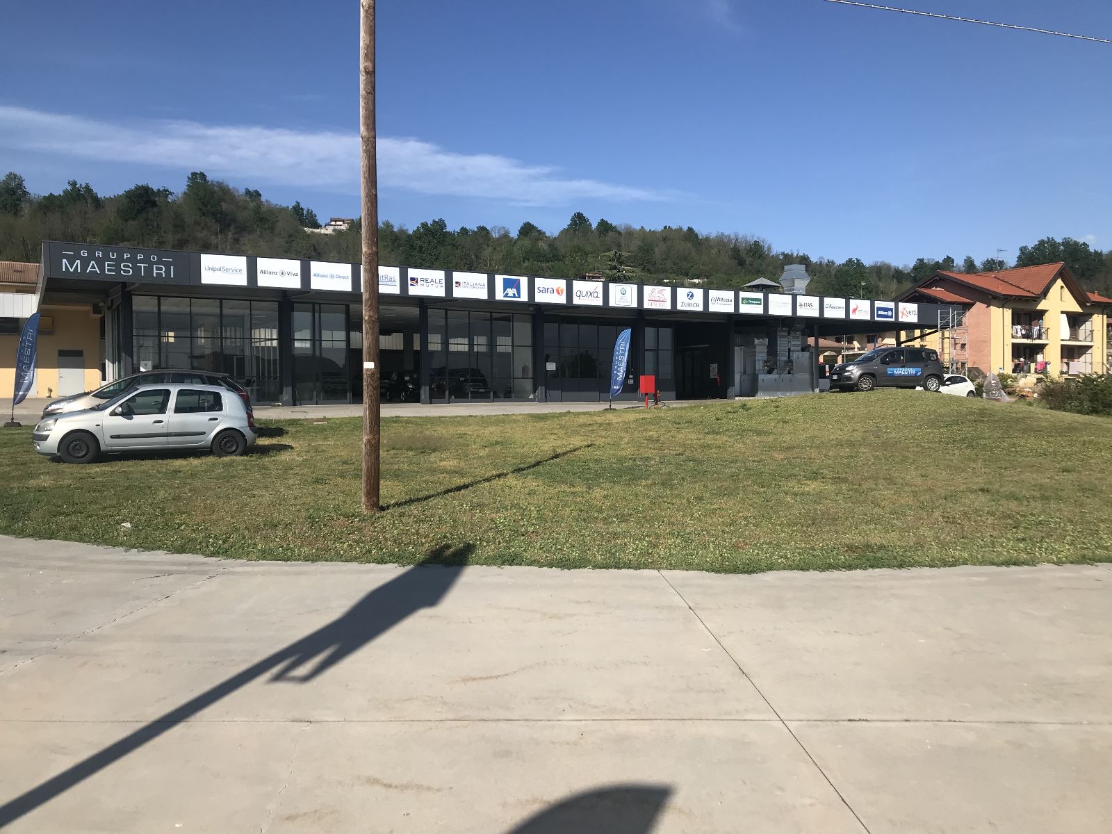 Maestri della Grandine Bra esterni